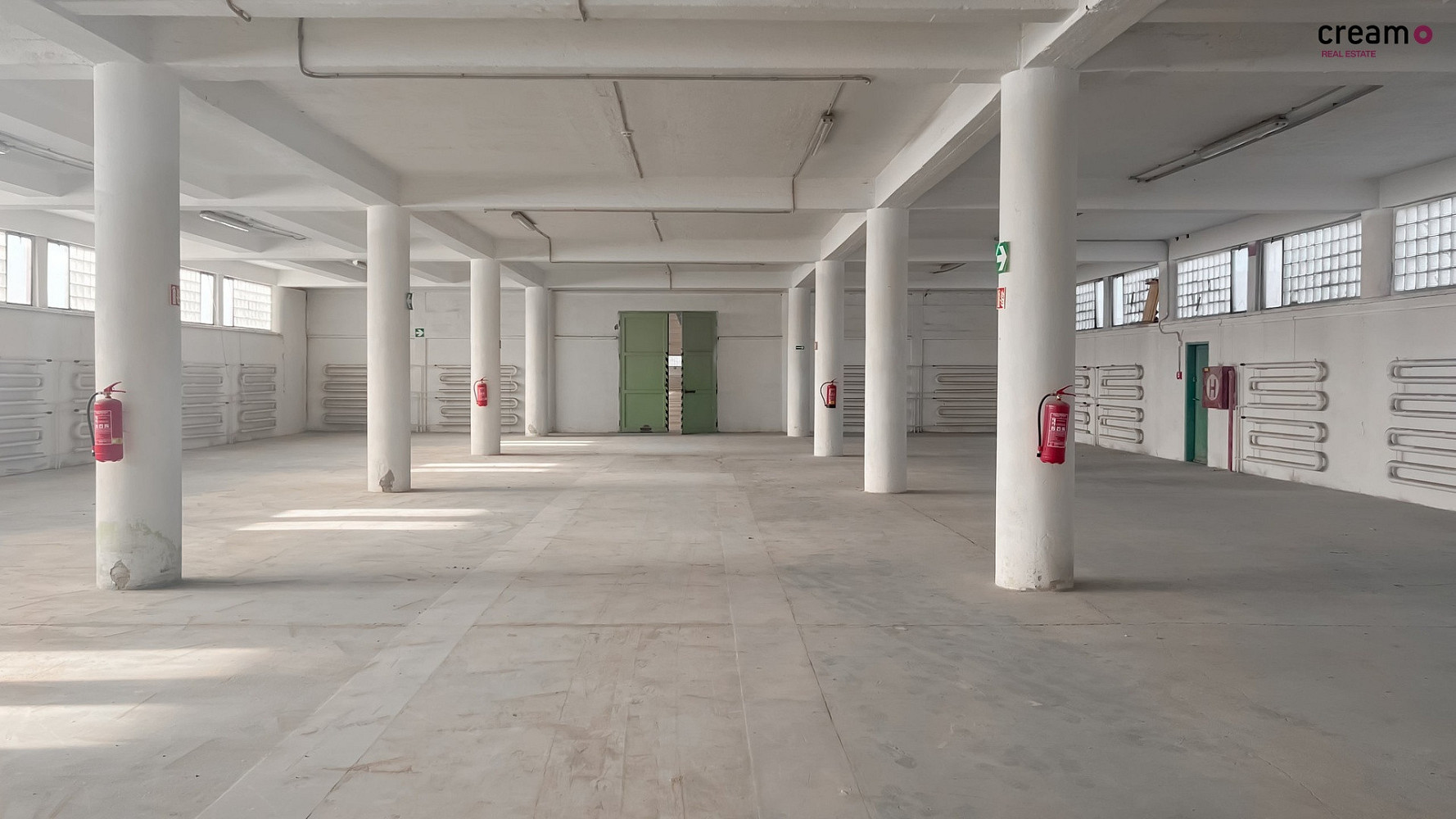 Pronájem skladovacích prostor 3 982 m² – fotografie 3