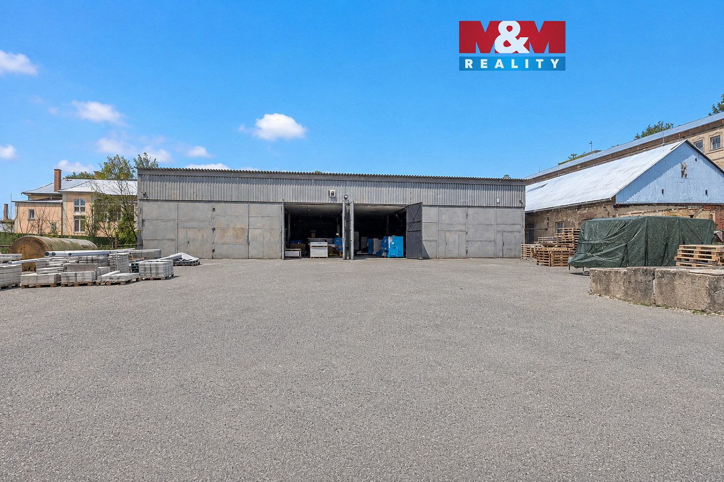 Pronájem skladovacích prostor 150 m²