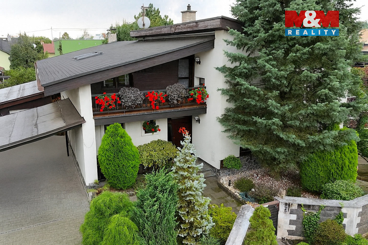 Prodej domu 298 m² s pozemkem 884 m² — photo 4