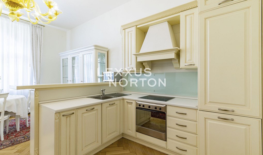 Pronájem bytu 3+kk 79 m², Praha – náhled fotky 2