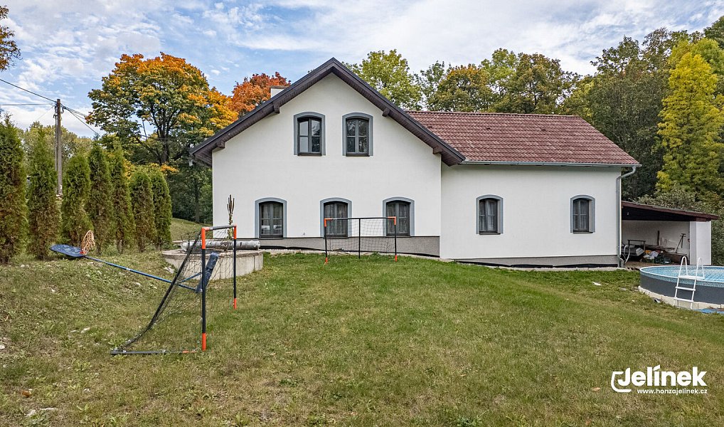 Prodej domu 167 m² s pozemkem 2 511 m², Polička – náhled fotky 20