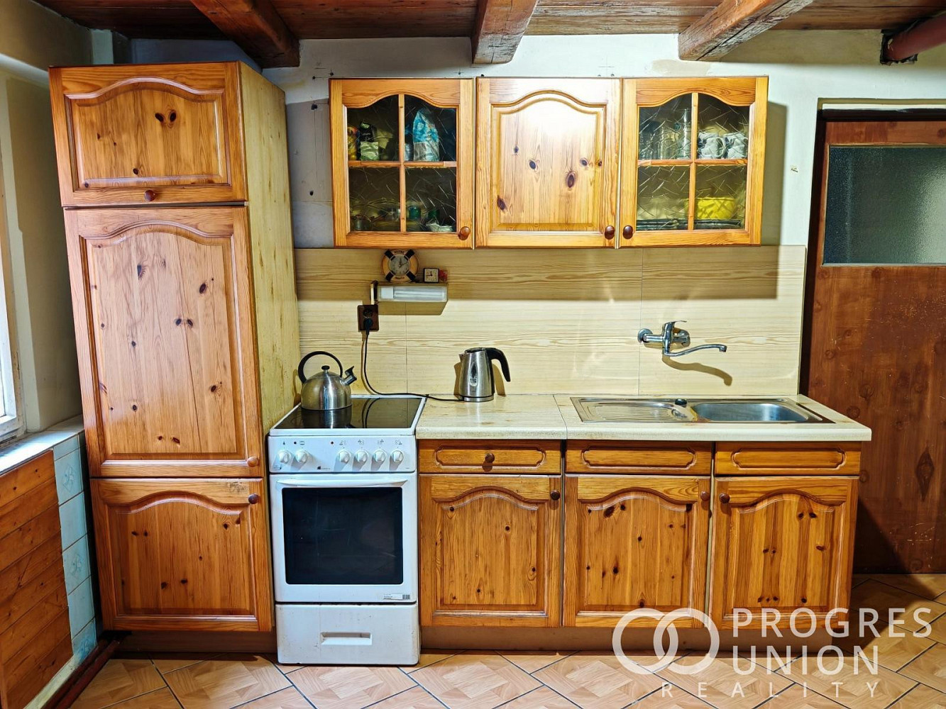 Prodej domu 160 m² s pozemkem 523 m² – fotografie 2