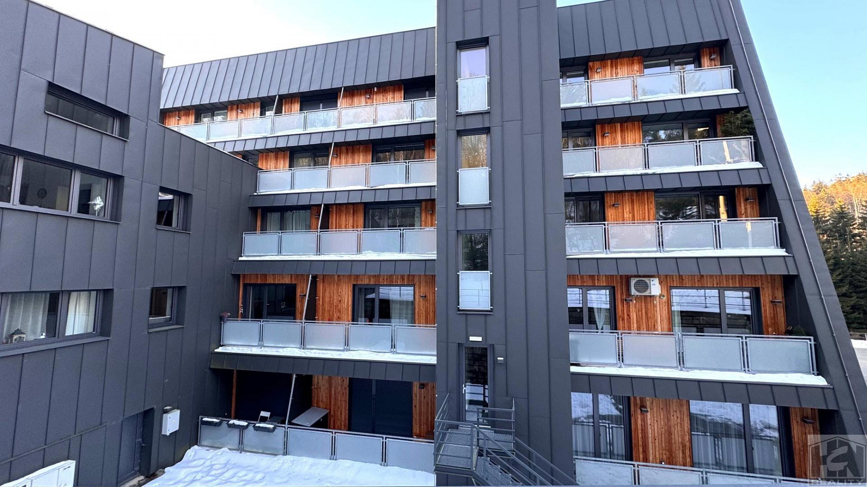 Prodej bytu 1+kk 31 m² – fotografie 2