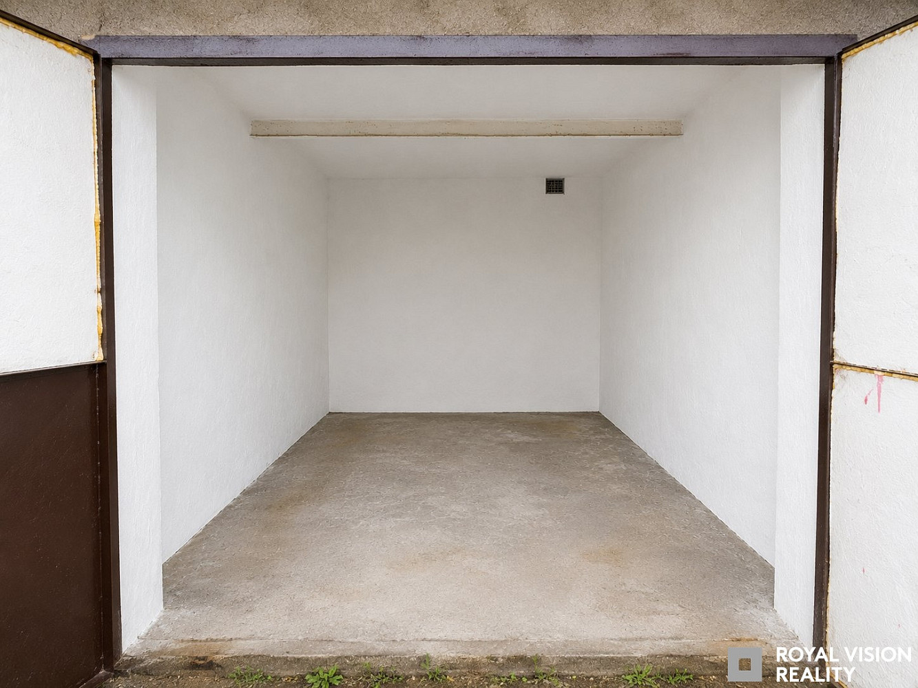 Prodej garáže 16 m2, ostrava-vítkovice, u cementárny — photo 3