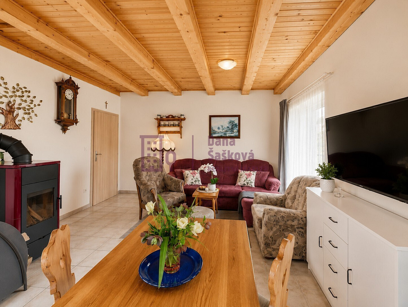 Prodej domu 109 m² s pozemkem 738 m² – fotografie 2