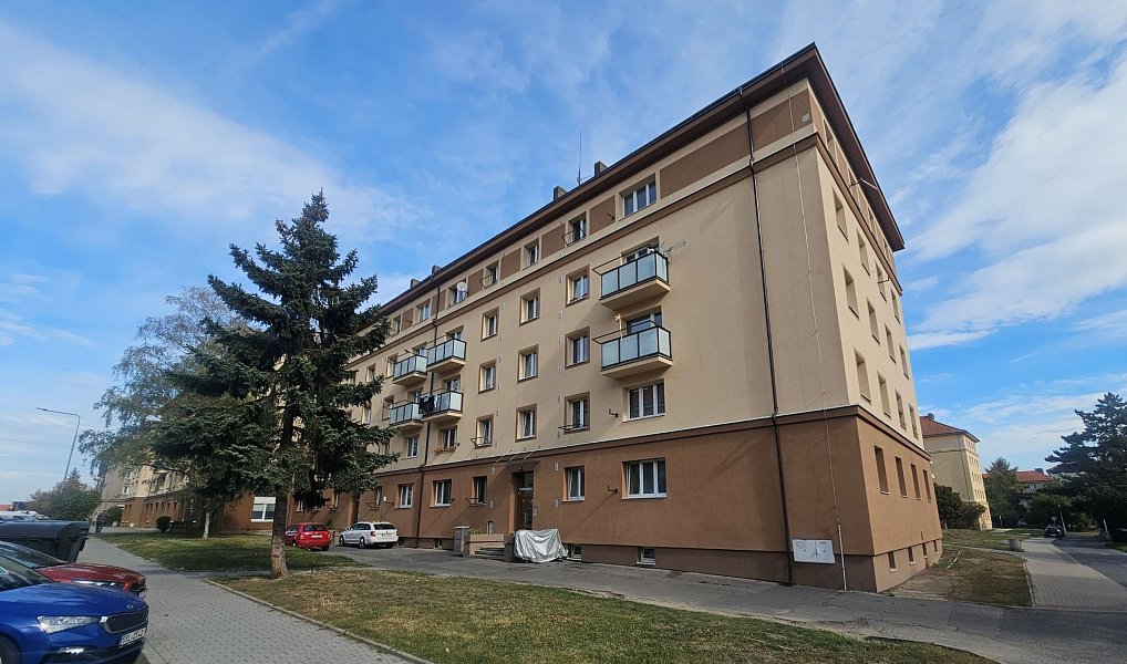 Prodej bytu 1+1, 38 m², Kročehlavy - Kladno, Kladno