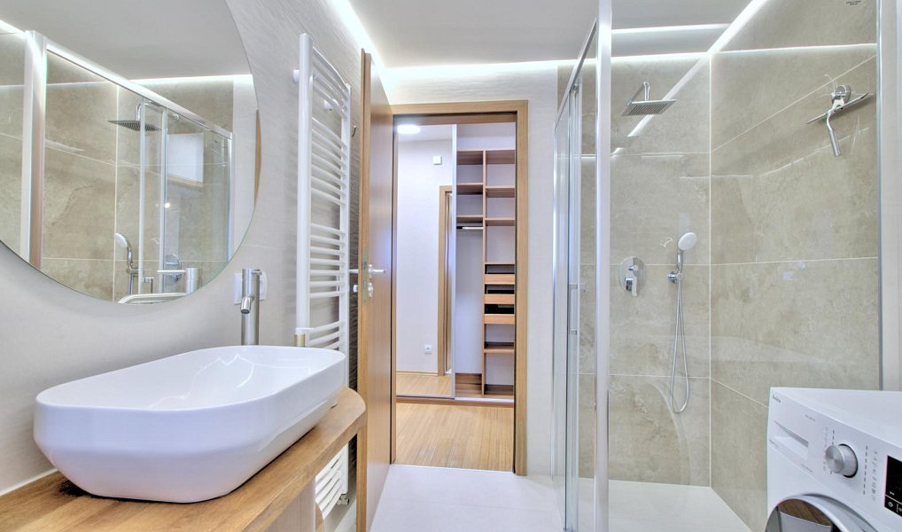 Pronájem bytu 1+kk, 43 m², Praha-západ, Dobřichovice