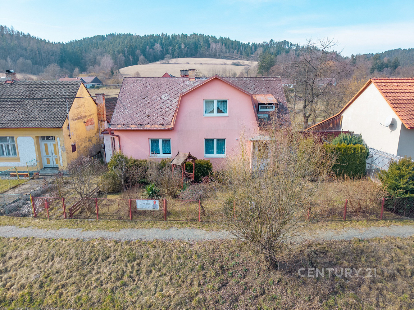 Prodej domu 128 m² s pozemkem 290 m² — photo 2