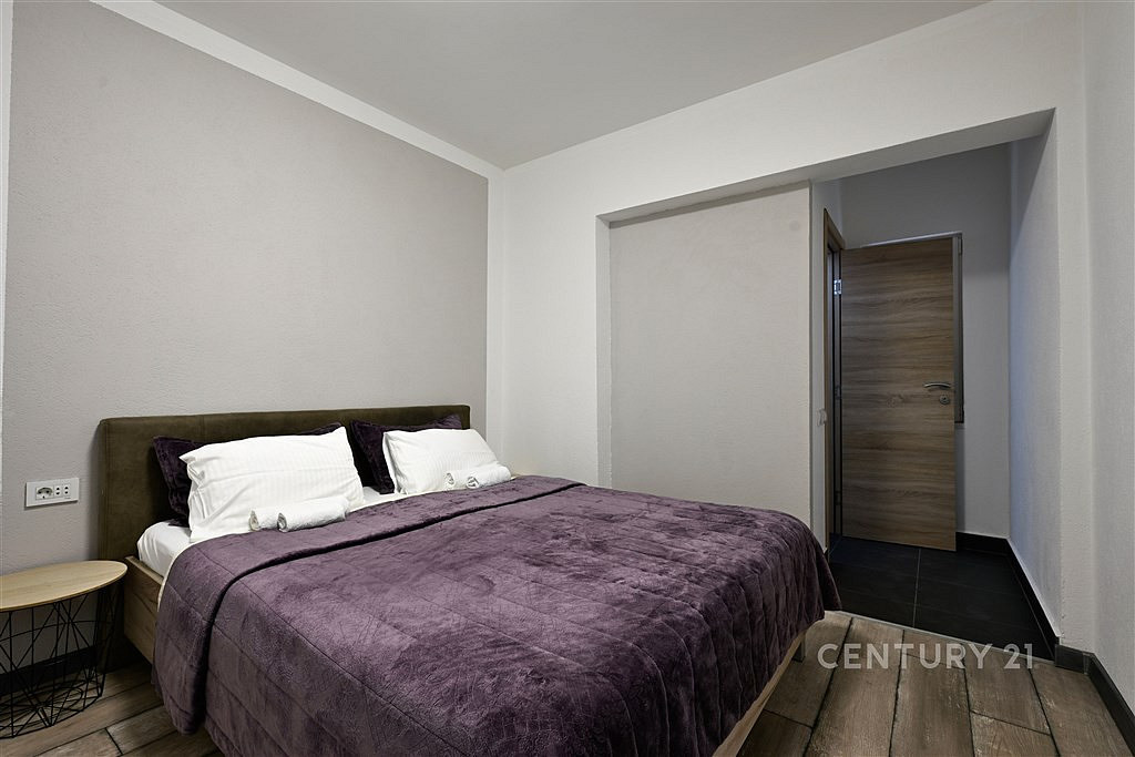 Prodej domu 160 m² s pozemkem 300 m² - Widok 4