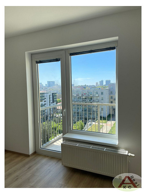 Pronájem bytu 2+kk 53 m² – fotografie 3