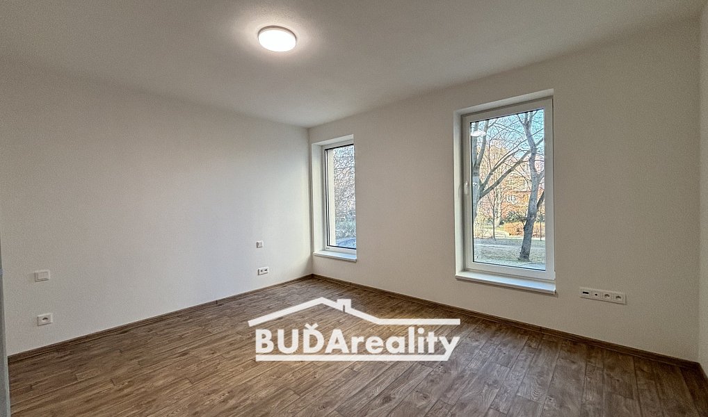 Pronájem bytu 2+kk 58 m², Zlín – náhled fotky 5