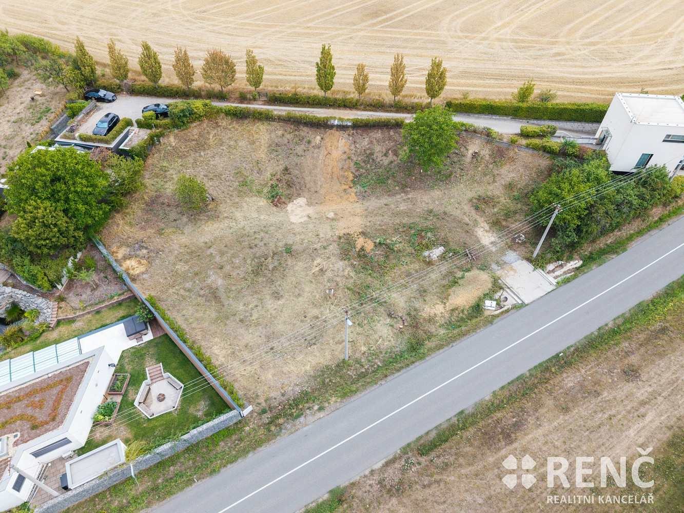 Prodej stavebního pozemku 1 594 m²