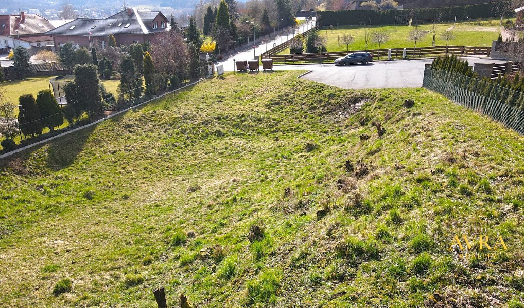 Prodej stavebního pozemku 1 253 m², Karlovy Vary – náhled fotky 3