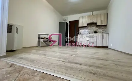 Pronájem bytu 1+kk 20 m², Kuželova, Praha 9 - Letňany