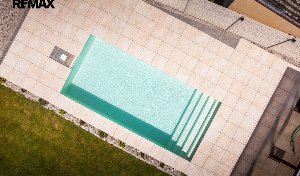 Prodej domu 134 m² s pozemkem 1 409 m², Lišov – náhled fotky 38