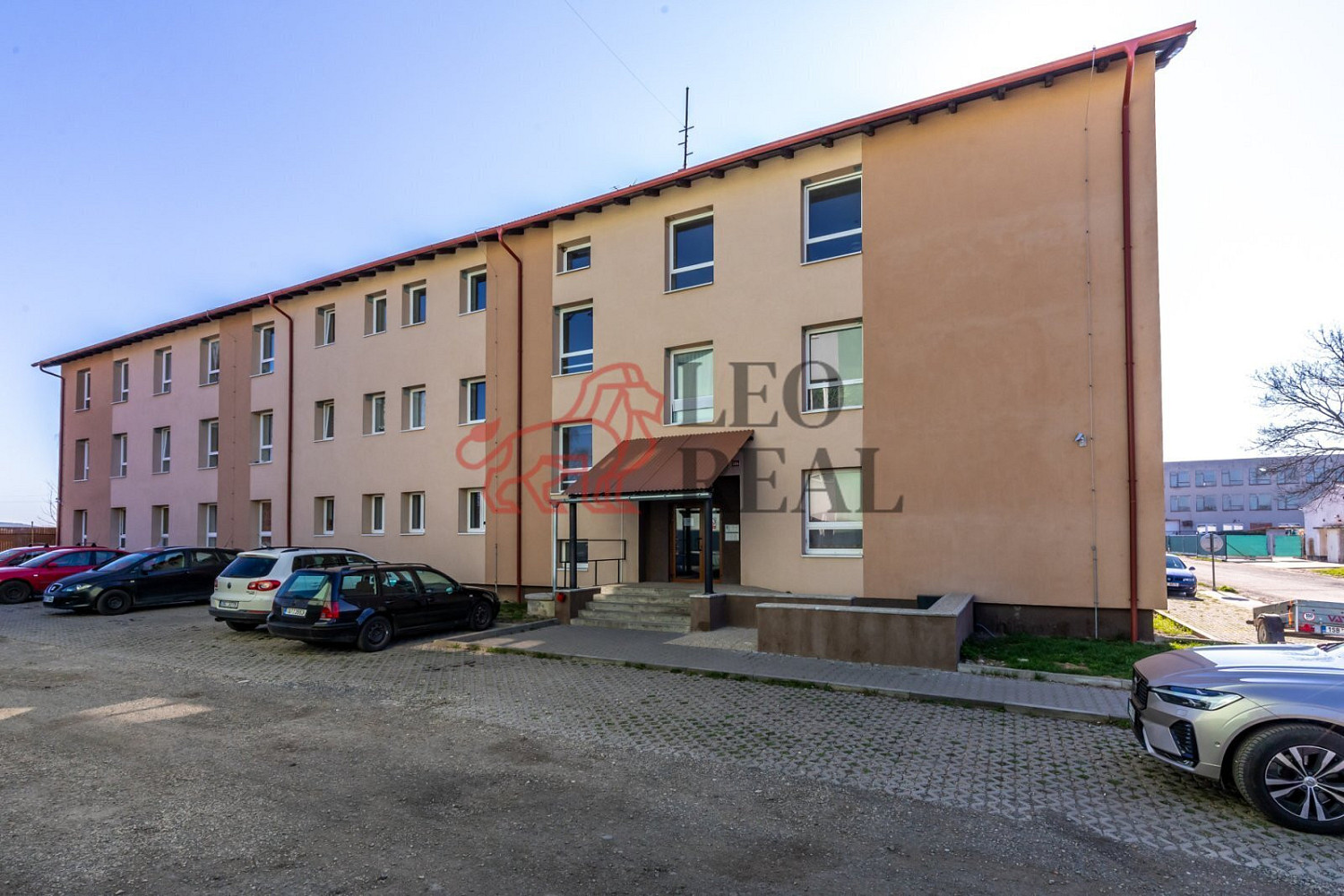 Pronájem bytu 2+kk 43 m² — photo 2