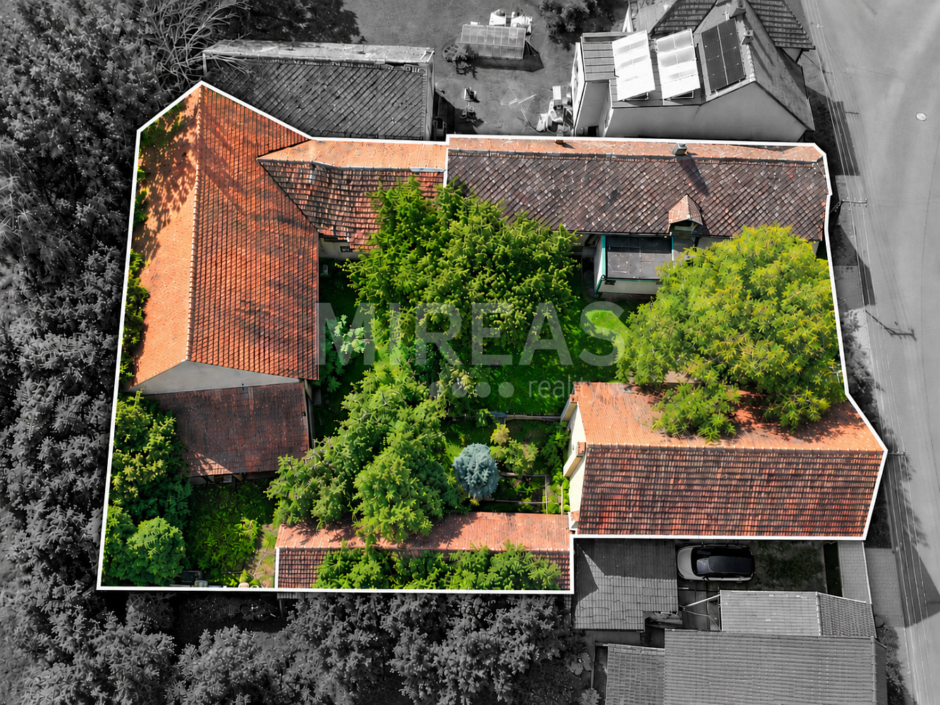 Prodej domu 105 m² s pozemkem 1 102 m² – fotografie 3