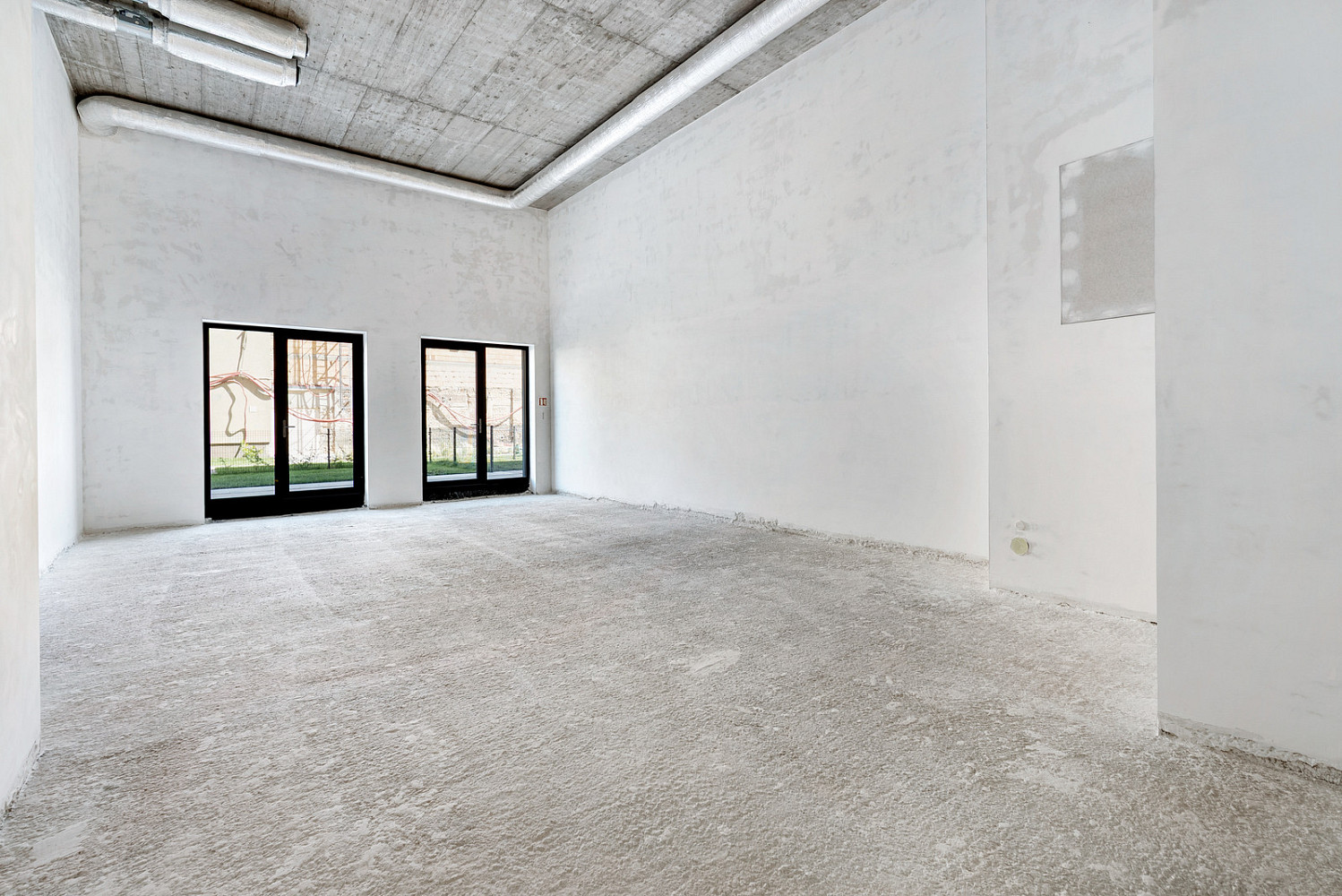 Pronájem obchodních prostor 61 m² – fotografie 2