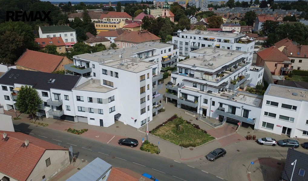 Pronájem bytu 2+kk 53 m², Praha – náhled fotky 15