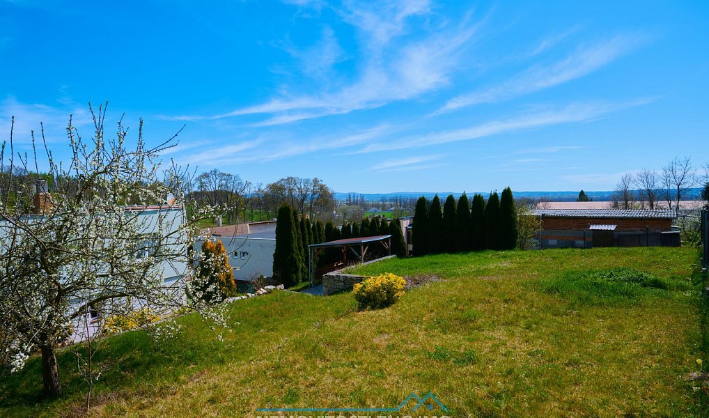 Prodej domu 165 m² s pozemkem 752 m², Štěkeň – náhled fotky 23