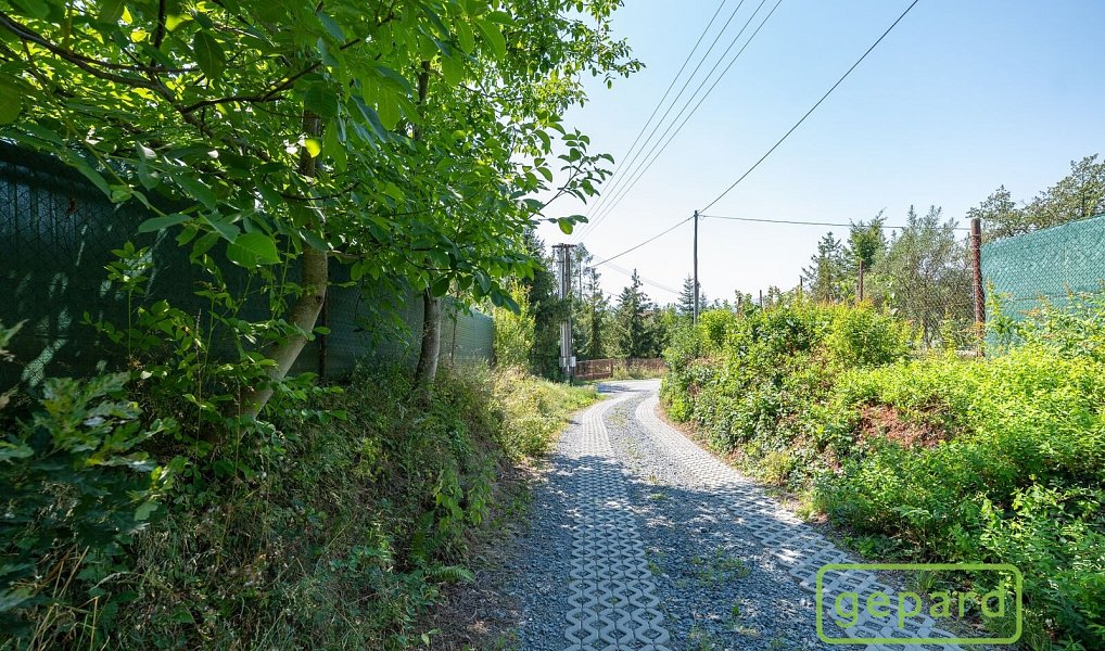 Prodej stavebního pozemku 900 m², Dolany – náhled fotky 5