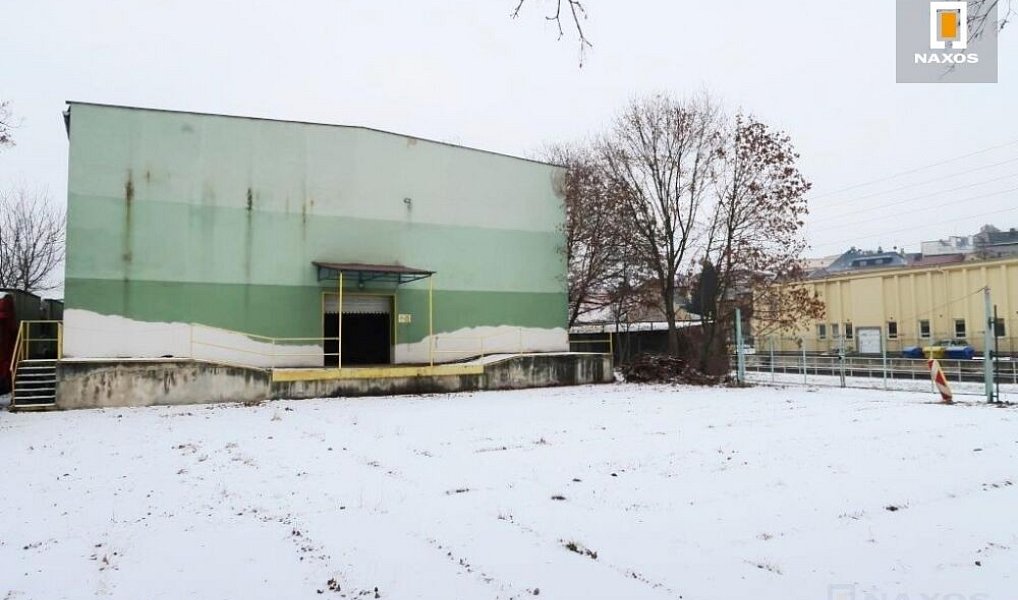 Pronájem výrobních prostor 1 000 m², Bílovec – náhled fotky 2