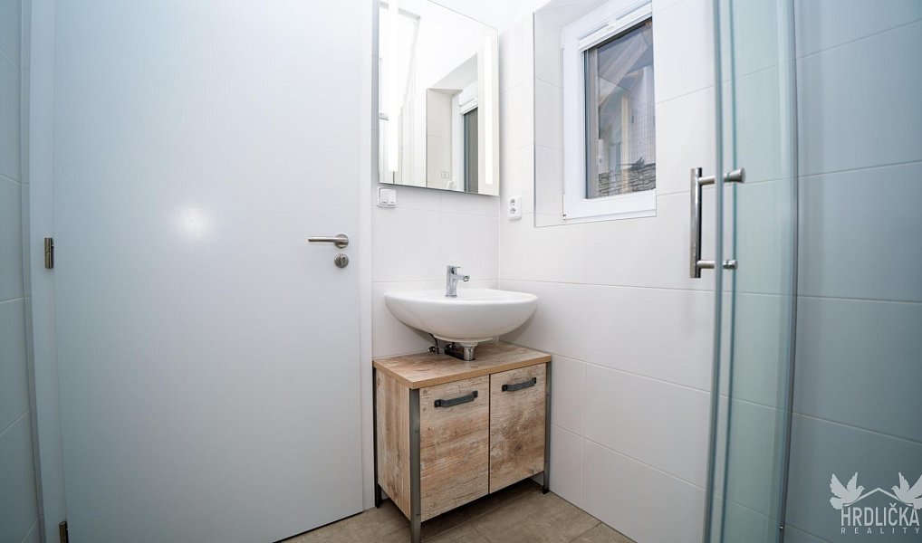 Prodej domu 96 m² s pozemkem 365 m², Frymburk – náhled fotky 26