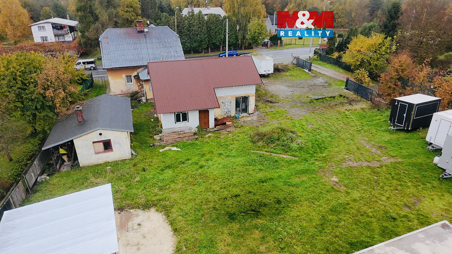 Prodej domu 214 m² s pozemkem 2 125 m²