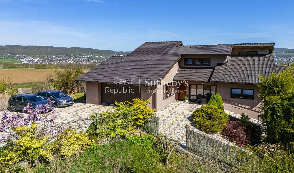 Prodej domu 422 m² s pozemkem 3 263 m², Beroun – náhled fotky 28