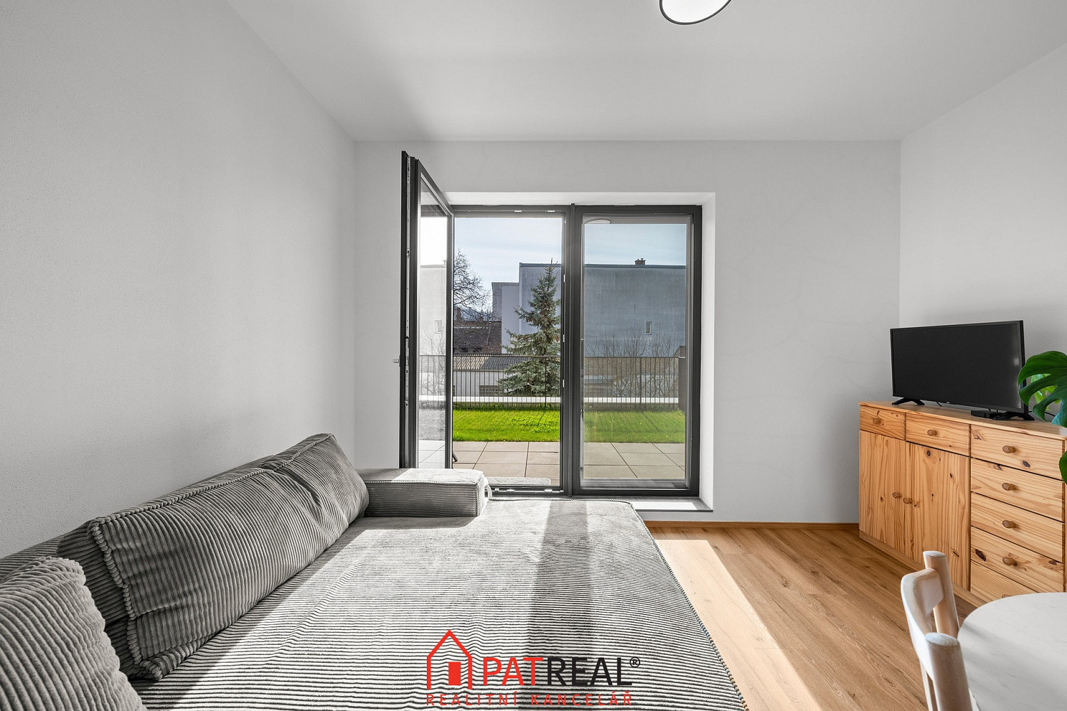 Prodej bytu 2+kk 79 m² — photo 3