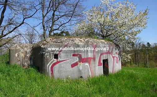 K. ú. Pertoltice pod Ralskem - stavba bez čp/če ( řopík ) na cizím pozemku p. č. 871/2 (LV 2034), Pertoltice pod Ralskem, okres Česká Lípa