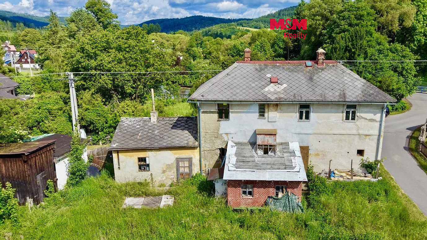 Prodej domu 160 m² s pozemkem 149 m²