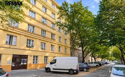 Prodej bytu 3+kk 63 m², Žerotínova, Praha 3 - Žižkov