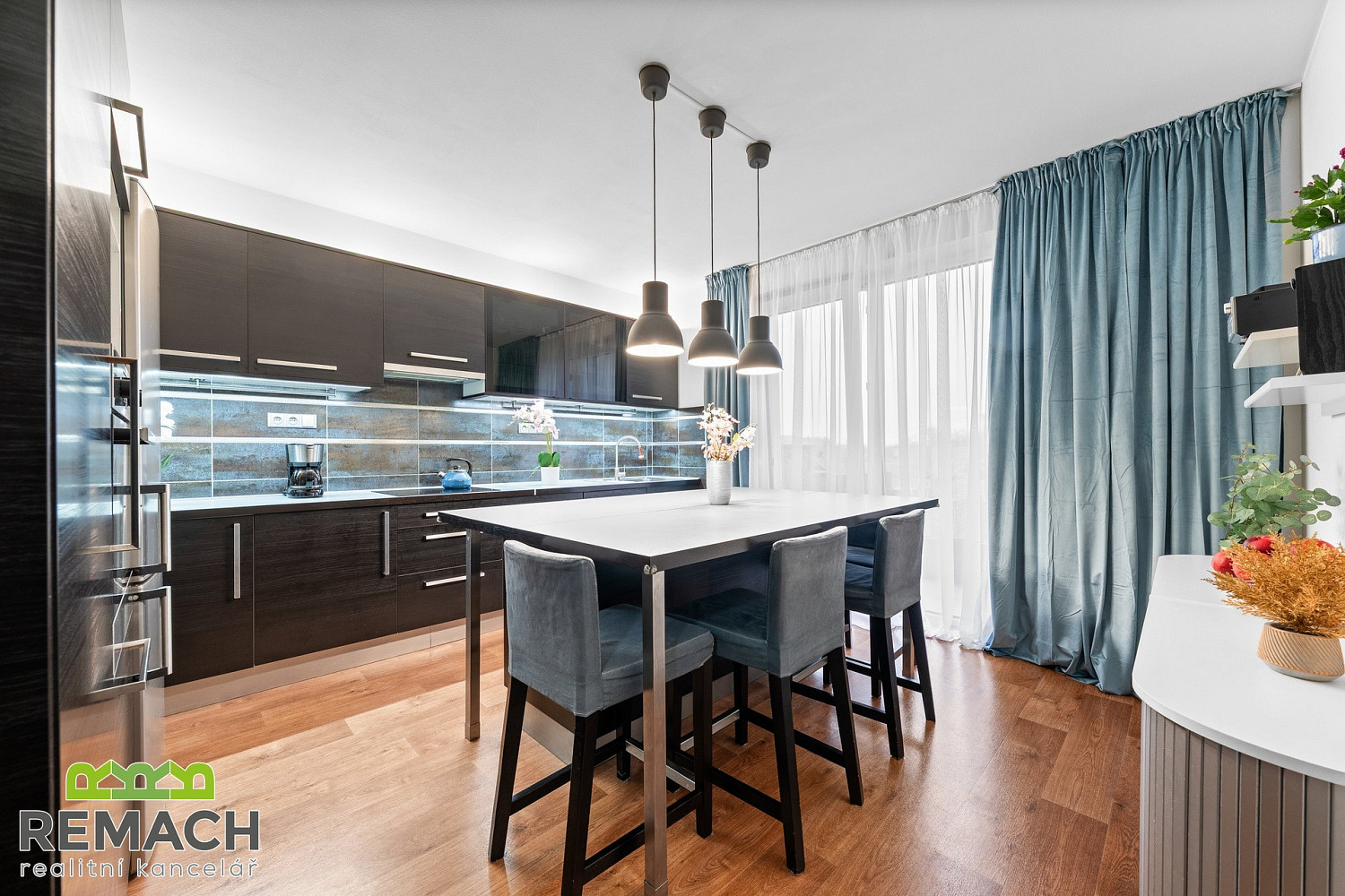 Prodej domu 244 m² s pozemkem 354 m² – fotografie 4