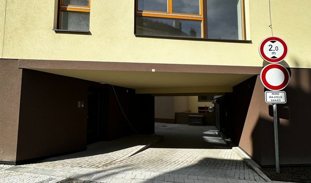 Prodej bytu 3+kk 110 m², Praha – náhled fotky 3