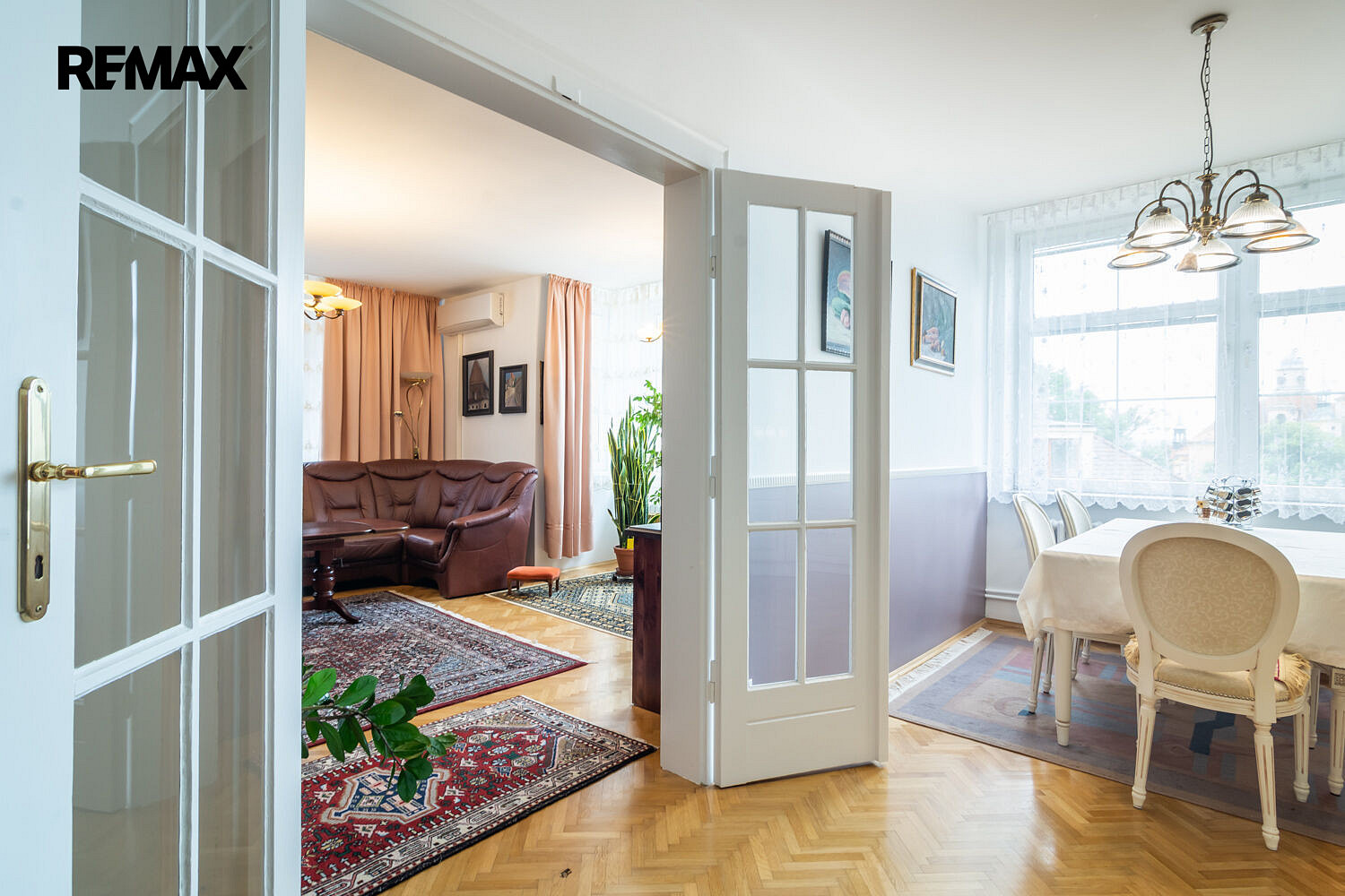 Prodej domu 352 m² s pozemkem 1 580 m² – fotografie 4