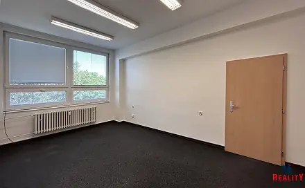 Pronájem kanceláře 21 m², Tovární, Český Krumlov - Domoradice