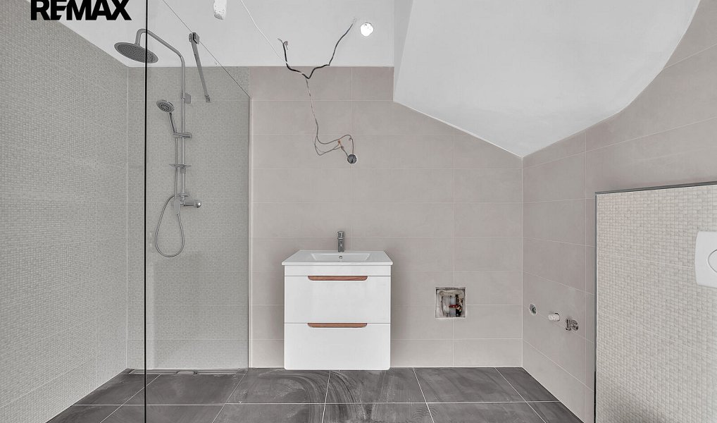 Prodej domu 112 m² s pozemkem 406 m², Škvorec – náhled fotky 12