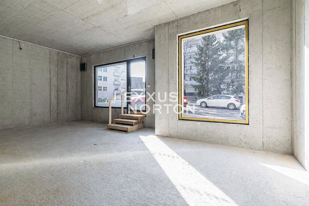 Prodej obchodních prostor 68 m² — photo 3