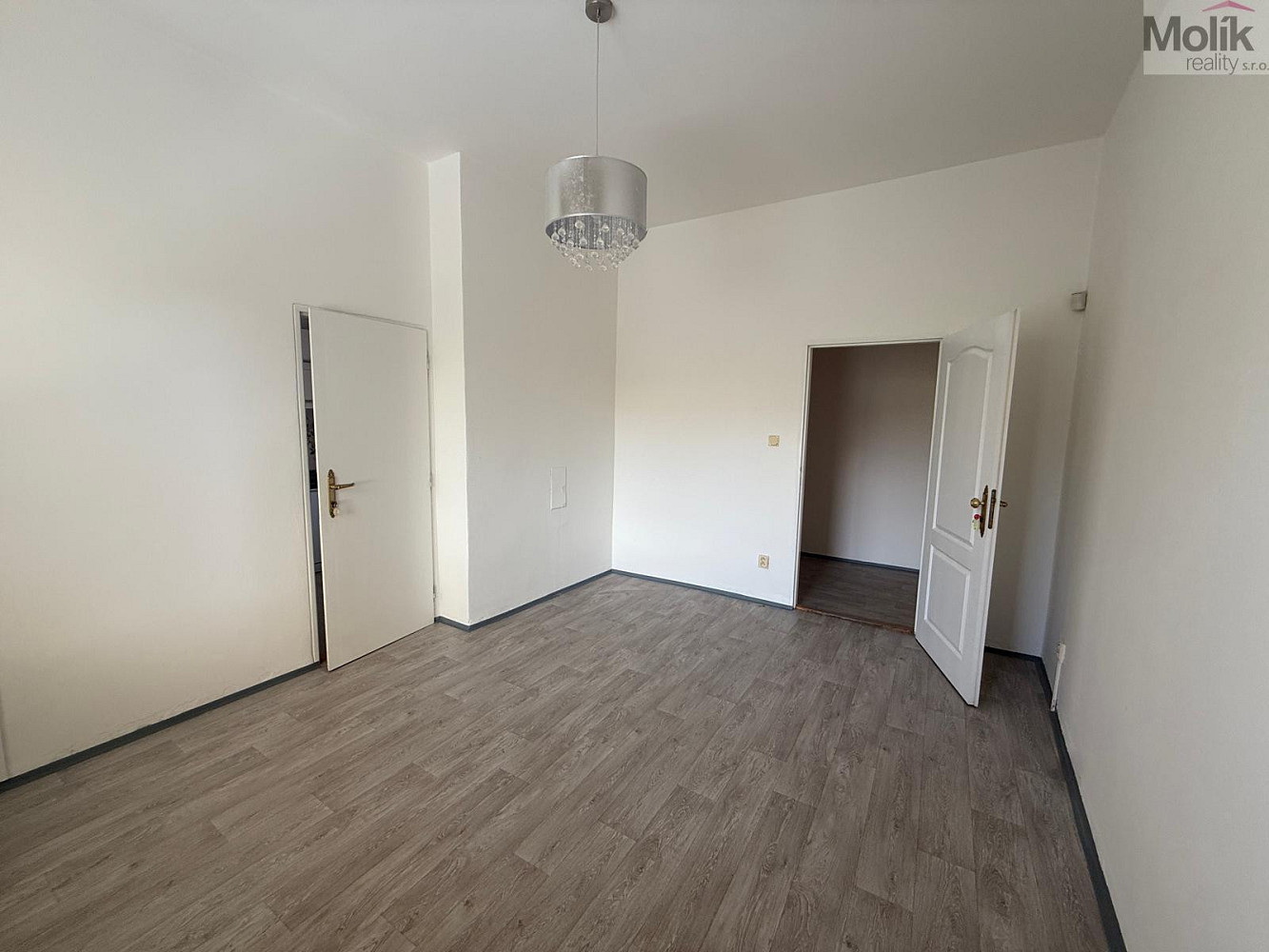 Pronájem bytu 3+1 80 m² – fotografie 4