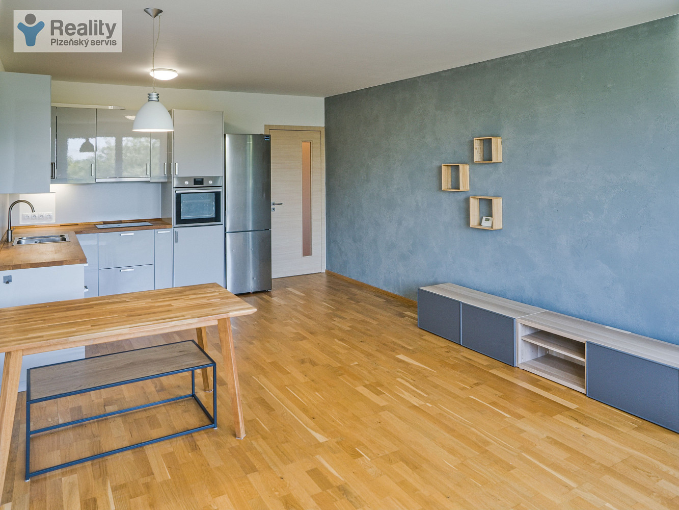 Pronájem bytu 2+kk 66 m² - Widok 3