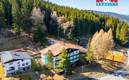 Prodej ubytovacího objektu 1 085 m², Železná Ruda - Hojsova Stráž, okres Klatovy