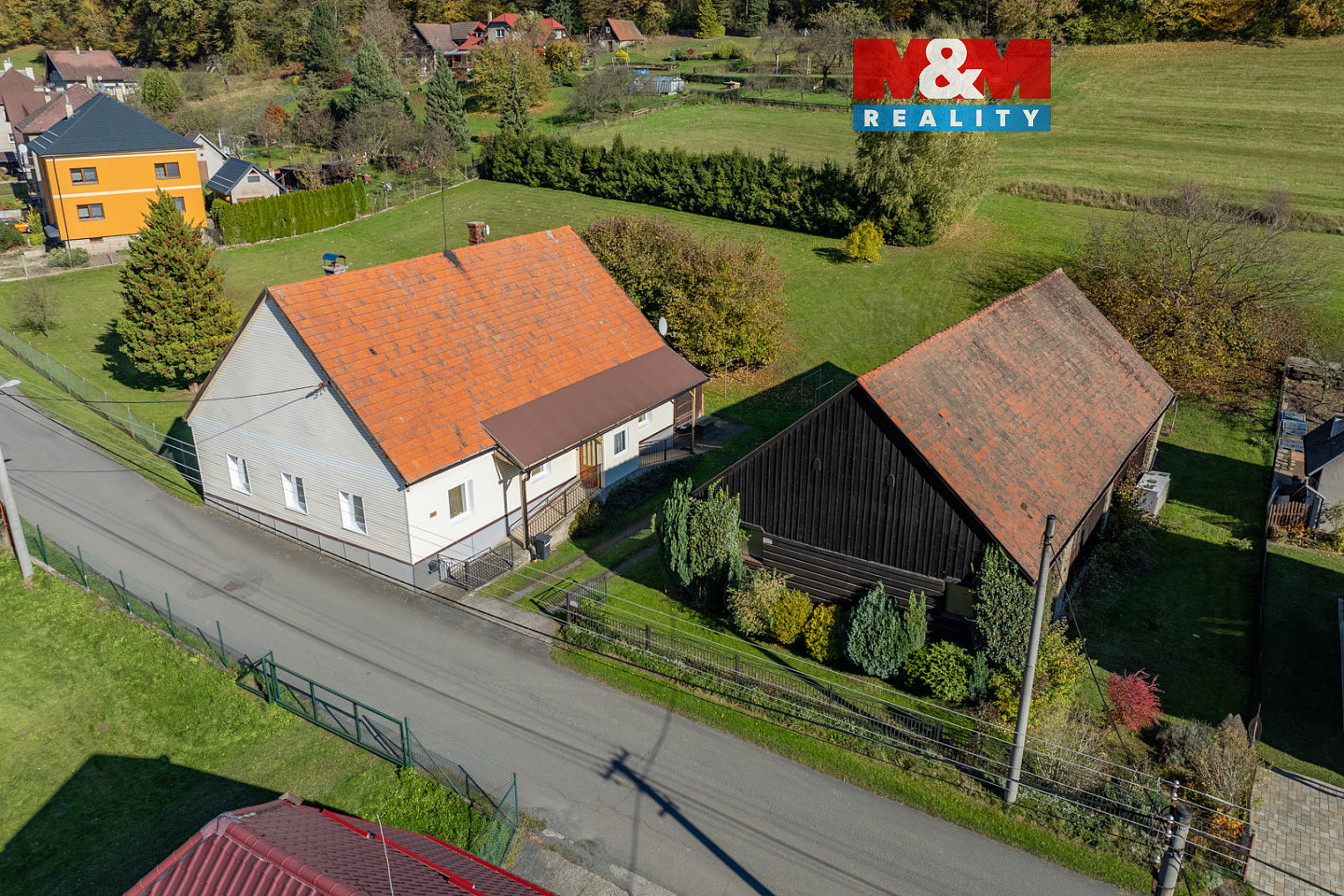 Prodej domu 180 m² s pozemkem 4 831 m²