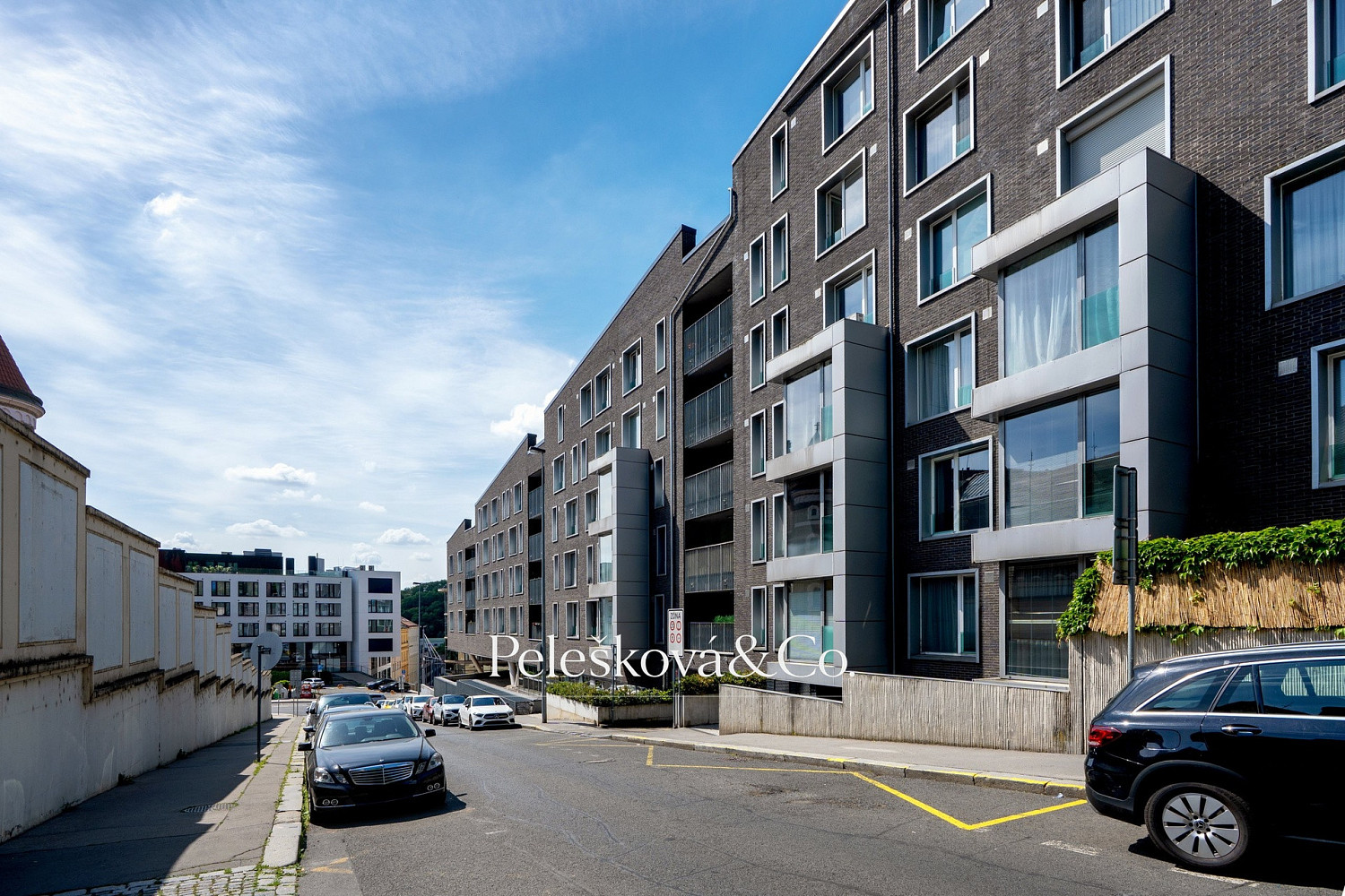 Prodej bytu 2+kk 65 m²