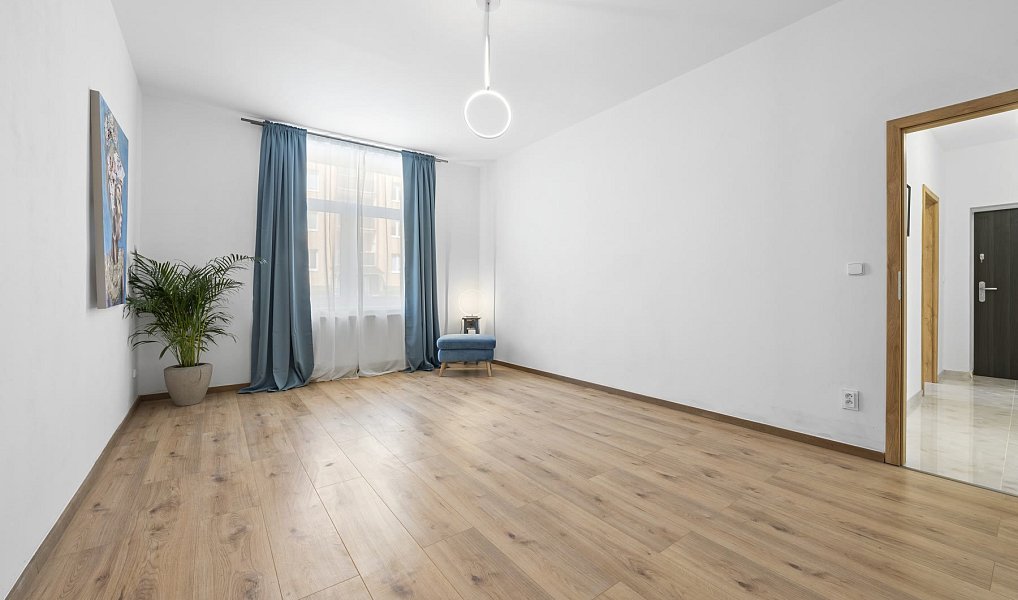 Prodej bytu 4+kk 100 m², Židlochovice – náhled fotky 3