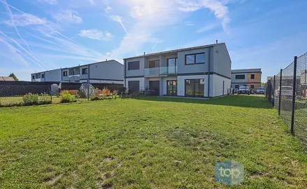 Pronájem domu 128 m² s pozemkem 432 m², Gabčíkova, Horoušany, okres Praha-východ