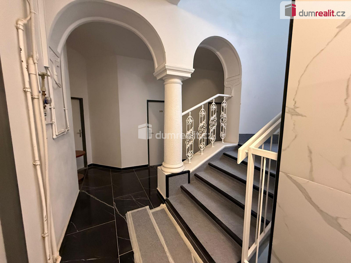 Pronájem bytu 1+kk 35 m² – fotografie 5