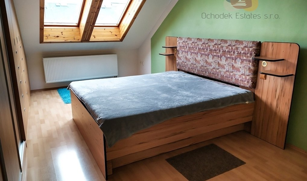 Prodej domu 265 m² s pozemkem 322 m², Litovel – náhled fotky 8