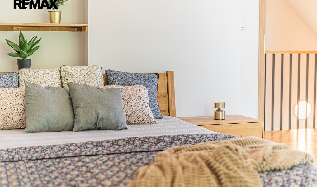 Prodej domu 101 m² s pozemkem 3 079 m², Loučeň – náhled fotky 24