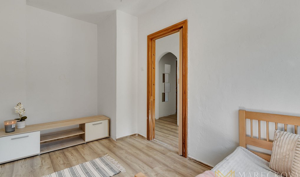 Prodej bytu 2+1 37 m², Holýšov – náhled fotky 11